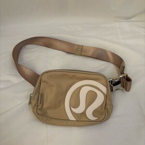 Tan Lululemon Everywhere Belt Bag